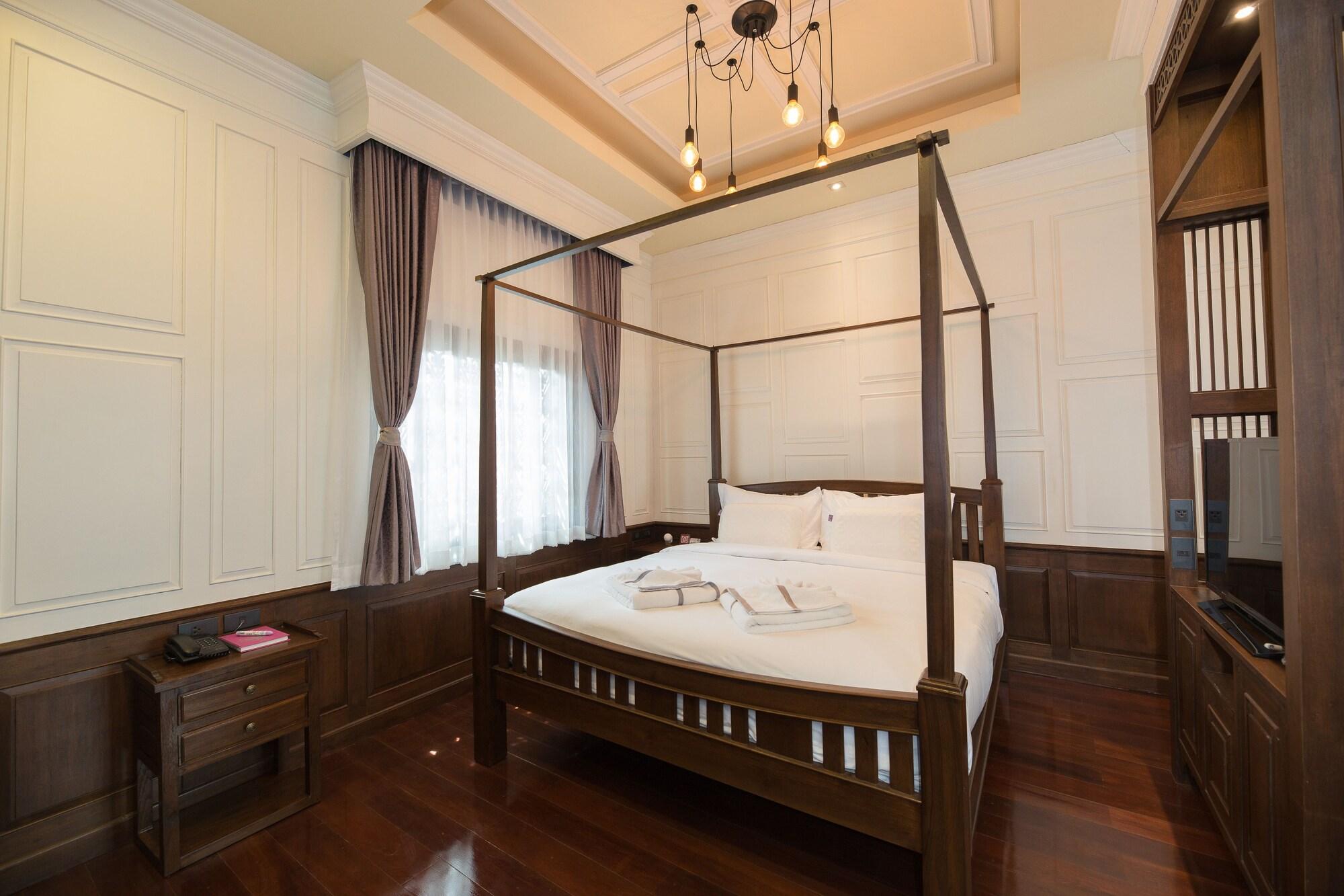 Hotel Floral Thapae Gate Chiangmai 4*