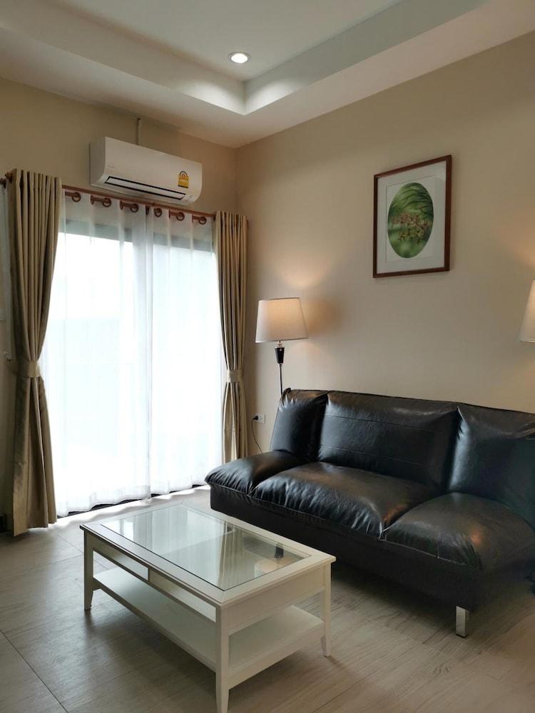 M.i.n.d. Hotel