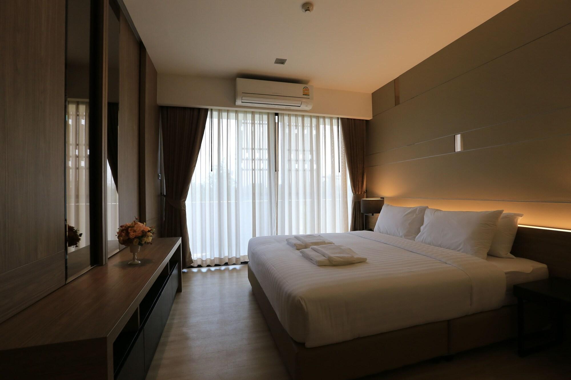 Hyde Park Chiangmai Hotel Chiang Mai