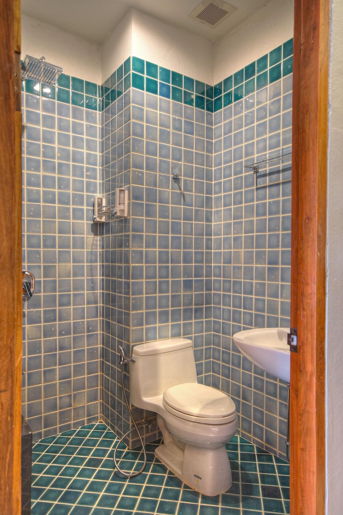 Saeng Panya Home Sha Plus 3* Chiang Mai