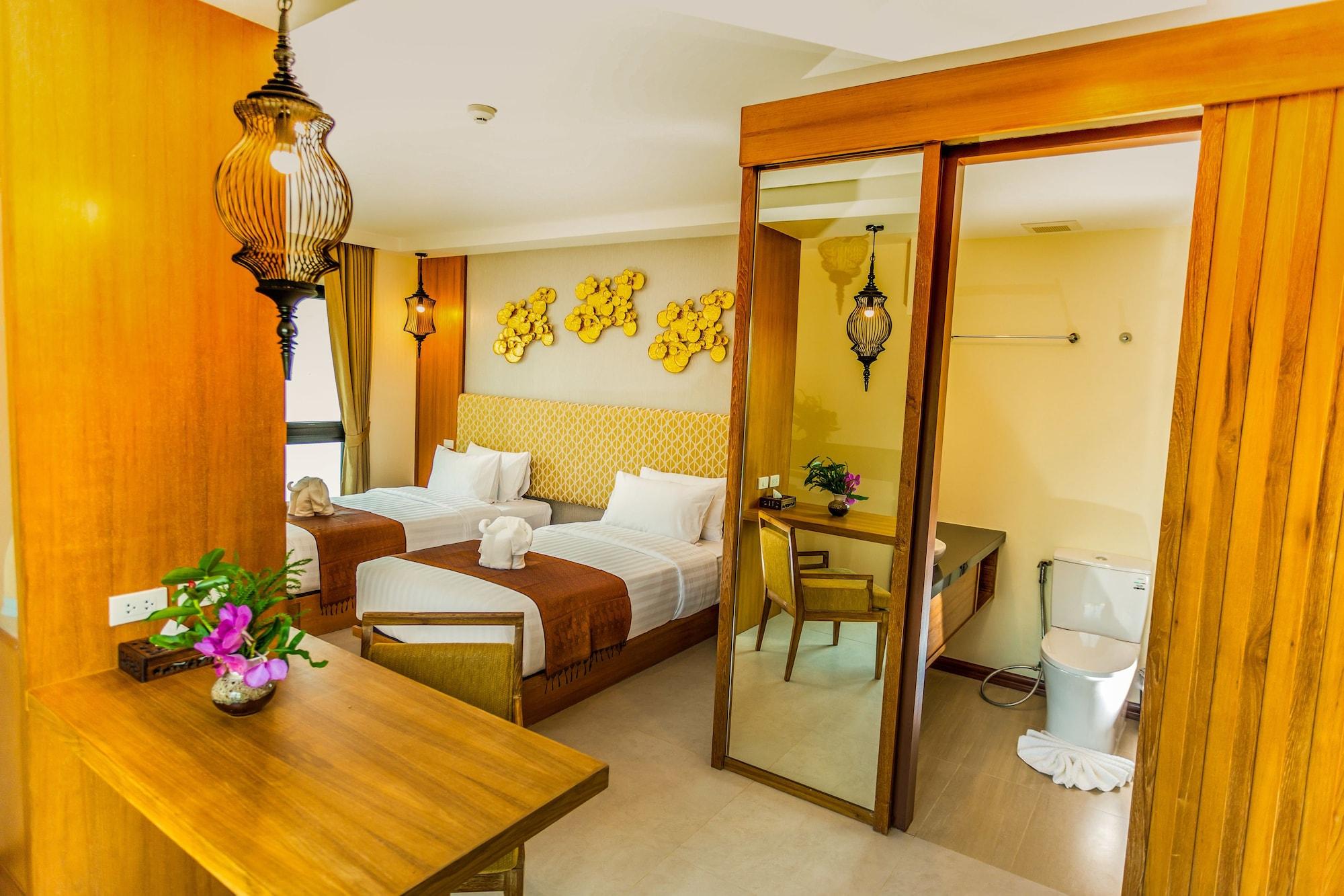The Signature @ Thapae Hotel
