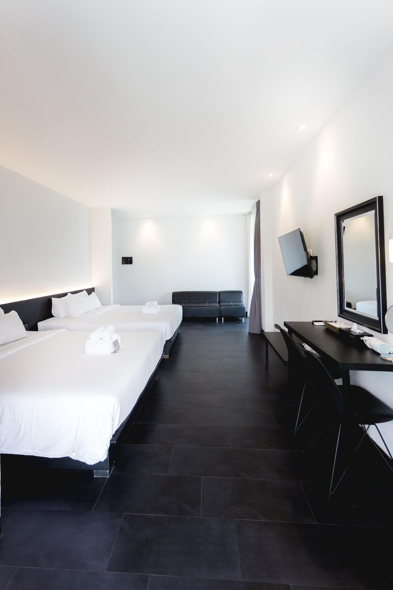 Hotel Iwualai 3*
