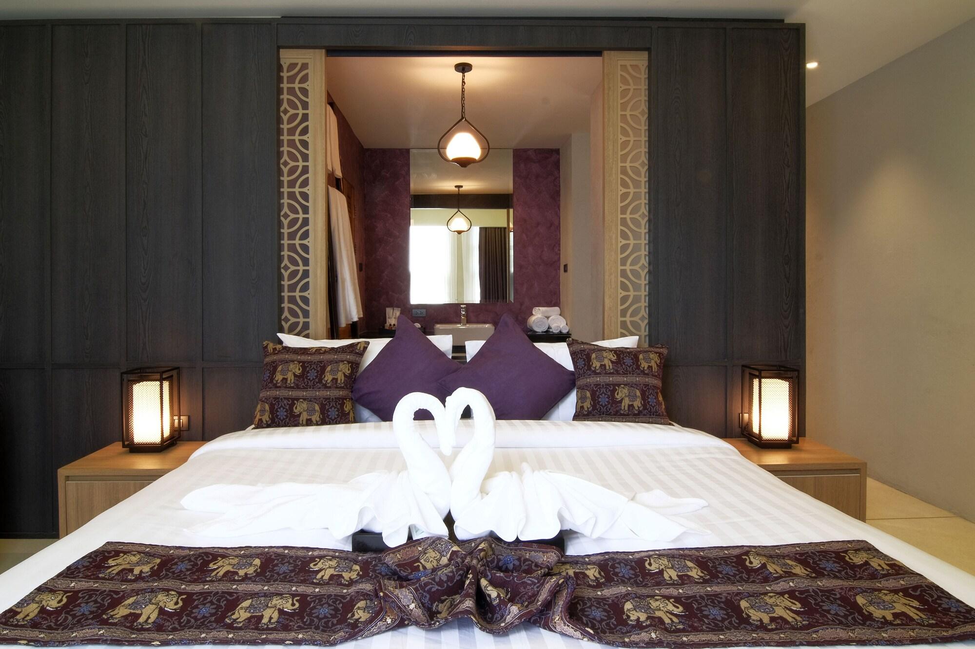 Tapae Gate Hotel
