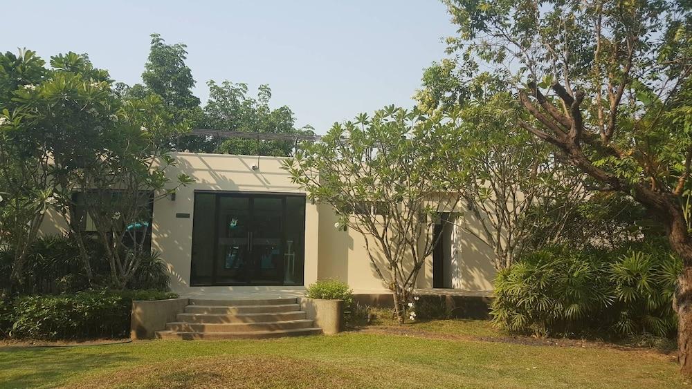 Hotel Harmony Chiang Mai