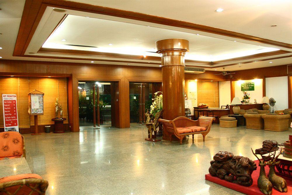 Thapaeplacehotel 3* Chiang Mai