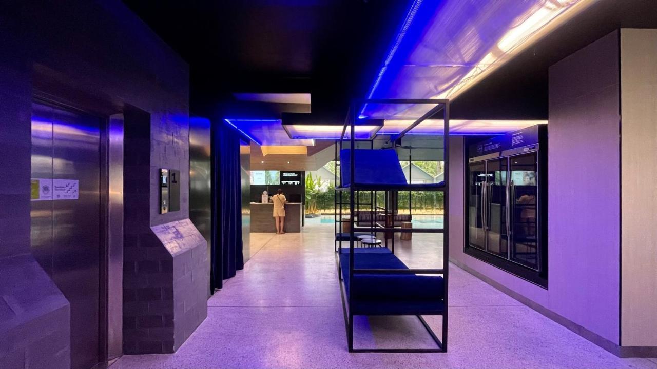 Book Design - Sha Extra Hotel 4*
