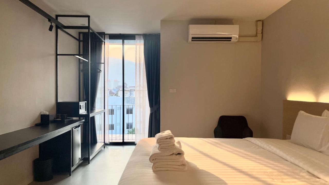 Hotel Book Design - Sha Extra 4*