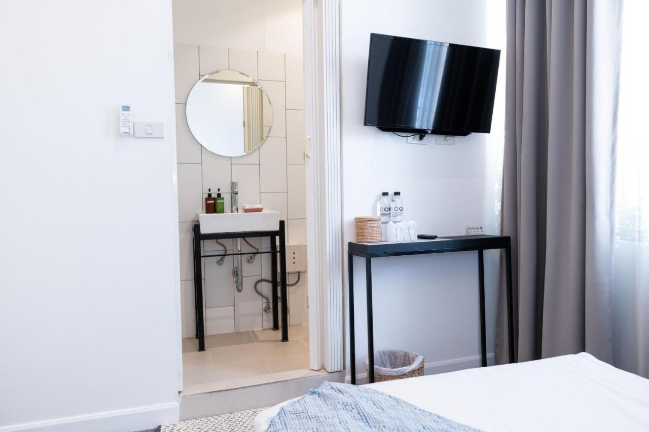 Hostel Oon Poshtel X Cafe Chiang Mai