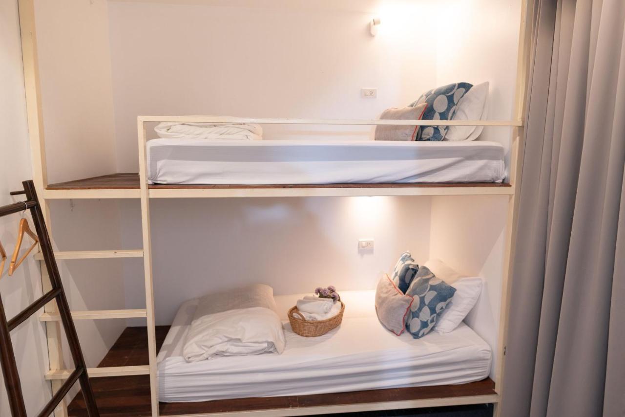 Hostel Oon Poshtel X Cafe Chiang Mai