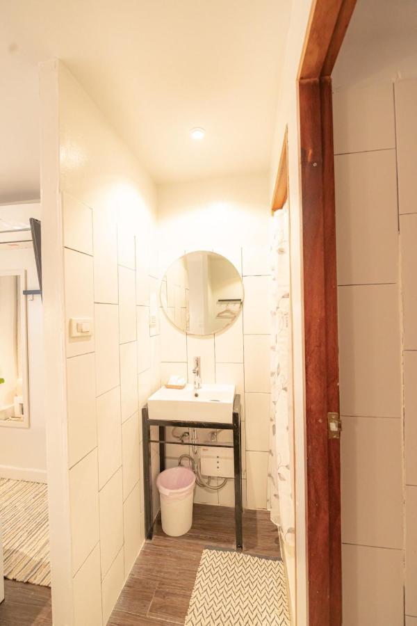Oon Poshtel X Cafe Chiang Mai
