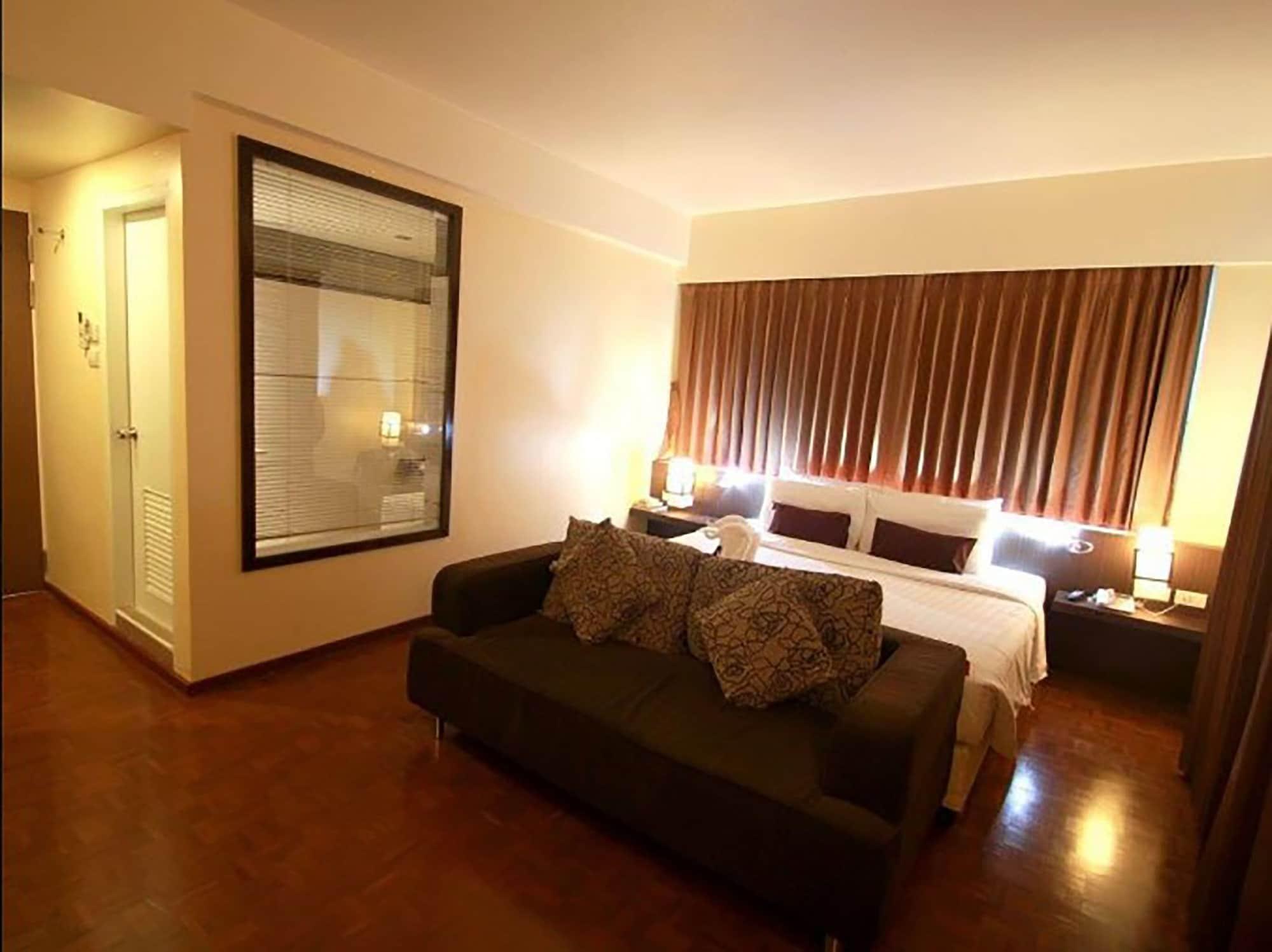 M 3* Chiang Mai