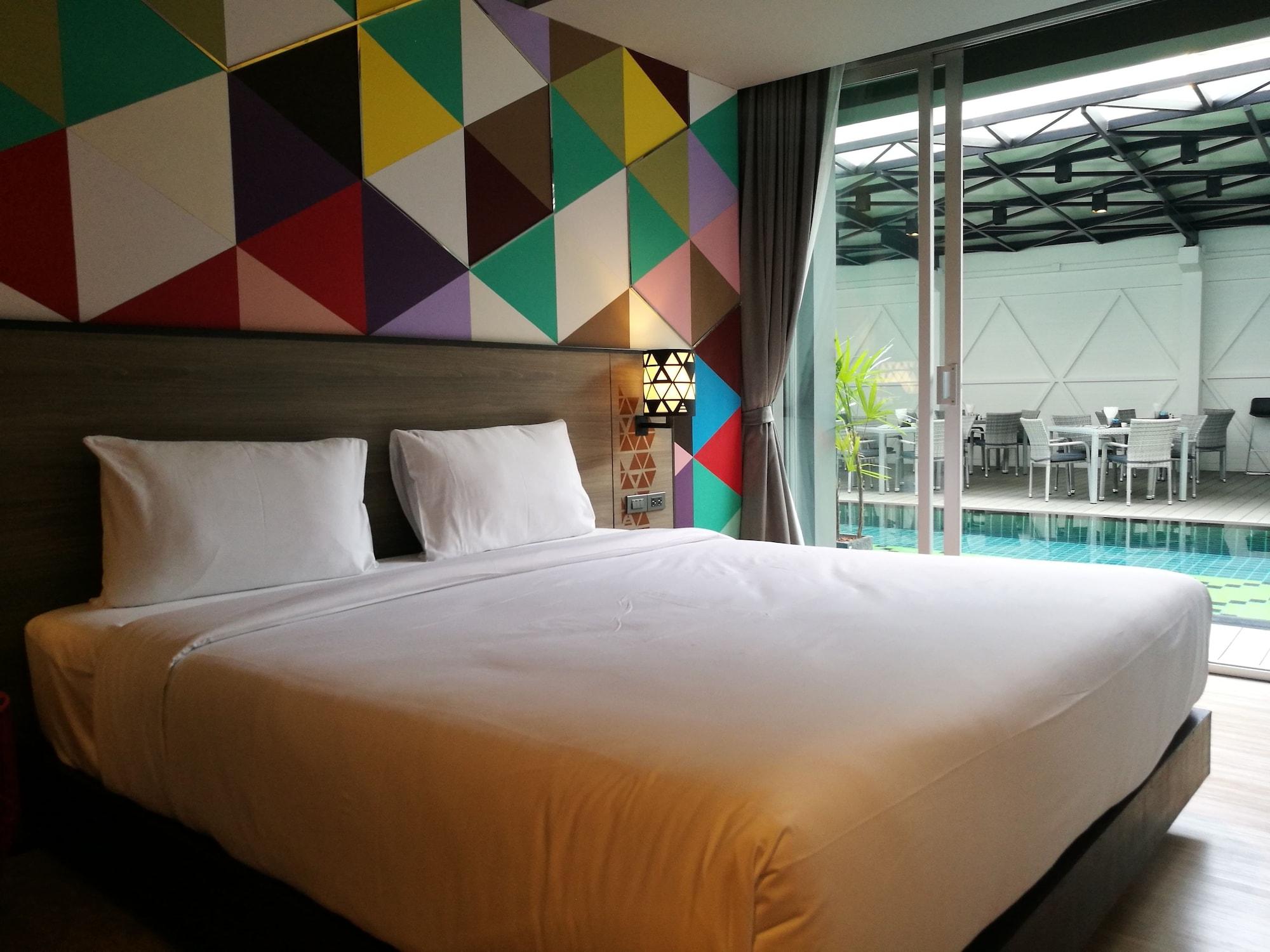 Ae Lana Chiangmai Hotel 4*