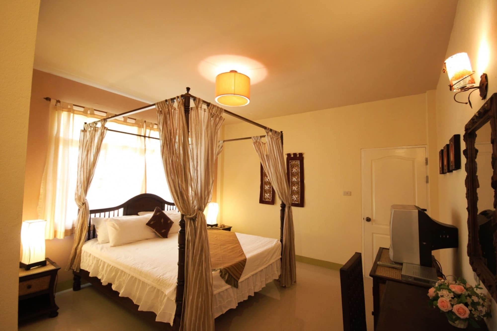Baanplaidoi Resort