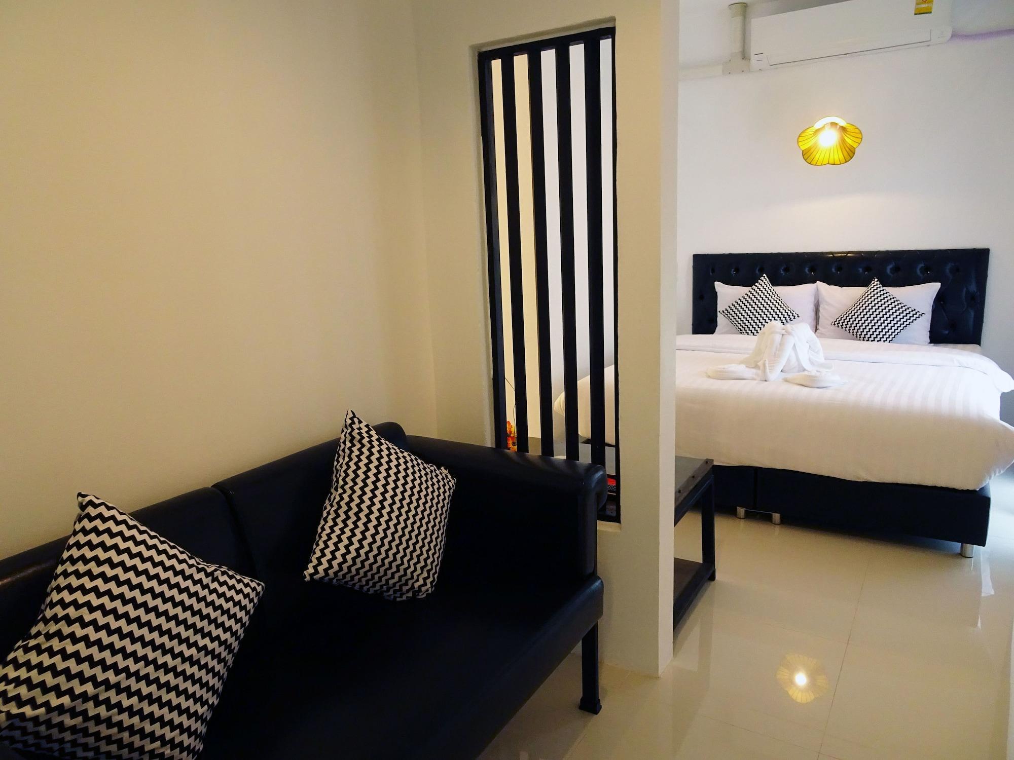 The Warehouse 3* Chiang Mai