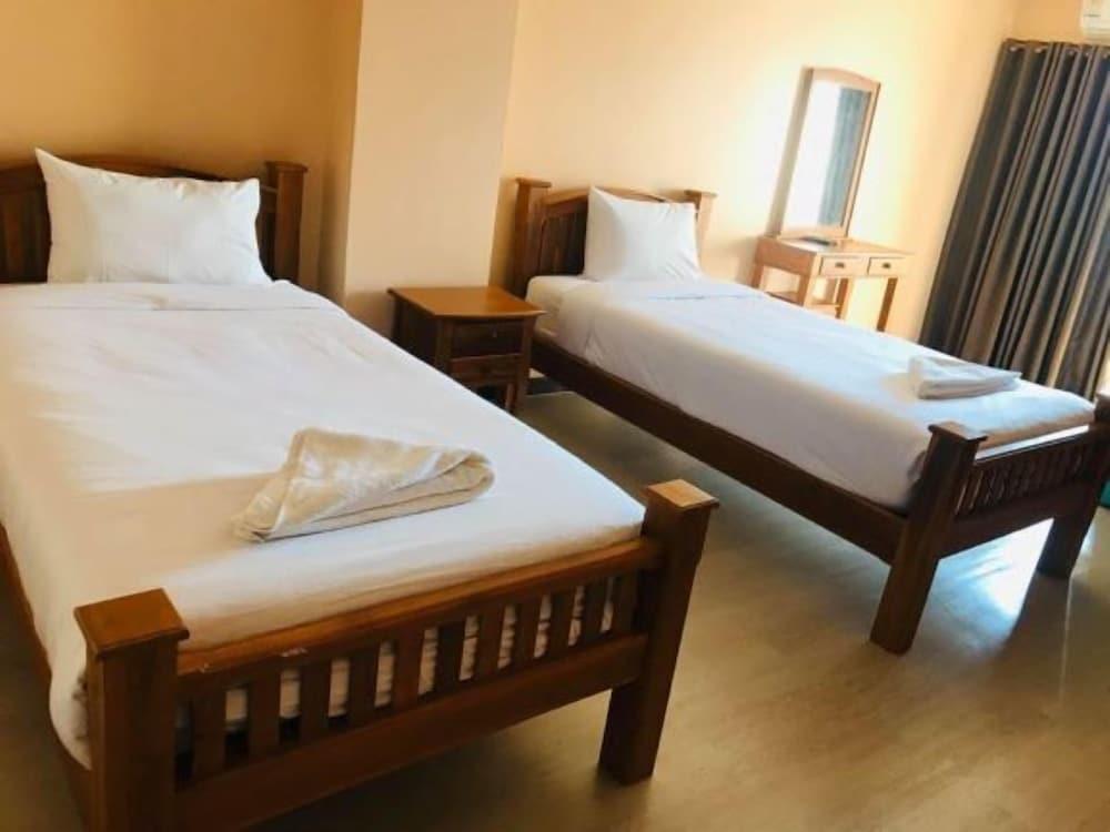 Hotel Bp Grand 2*