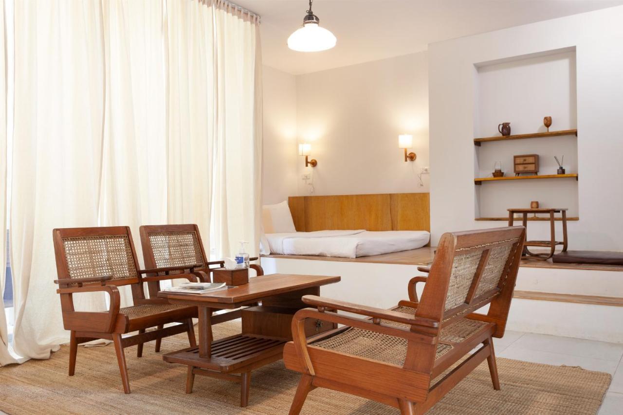 Bed & Breakfast Paper Plane Cnx *