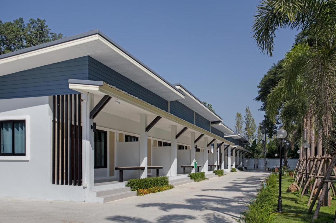Srida Lanna And Cafe Guest house Chiang Mai