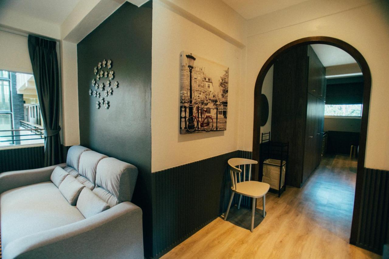 Hotel Victoria Nimman 3*