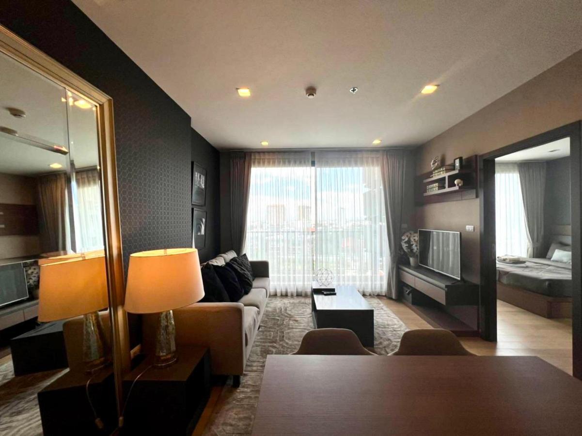 Astra 2 Bedroom B1102 By Ping *