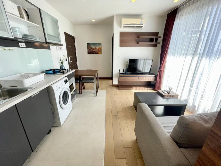 Deluxe 2-bedroom With Pool Apartment Chiang Mai