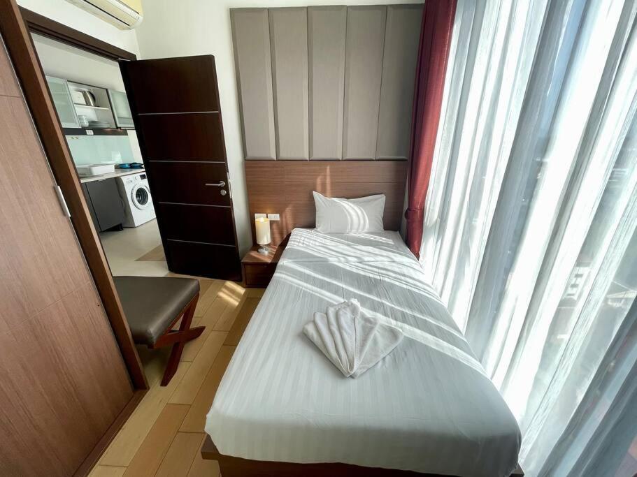 Deluxe 2-bedroom With Pool Apartment Chiang Mai