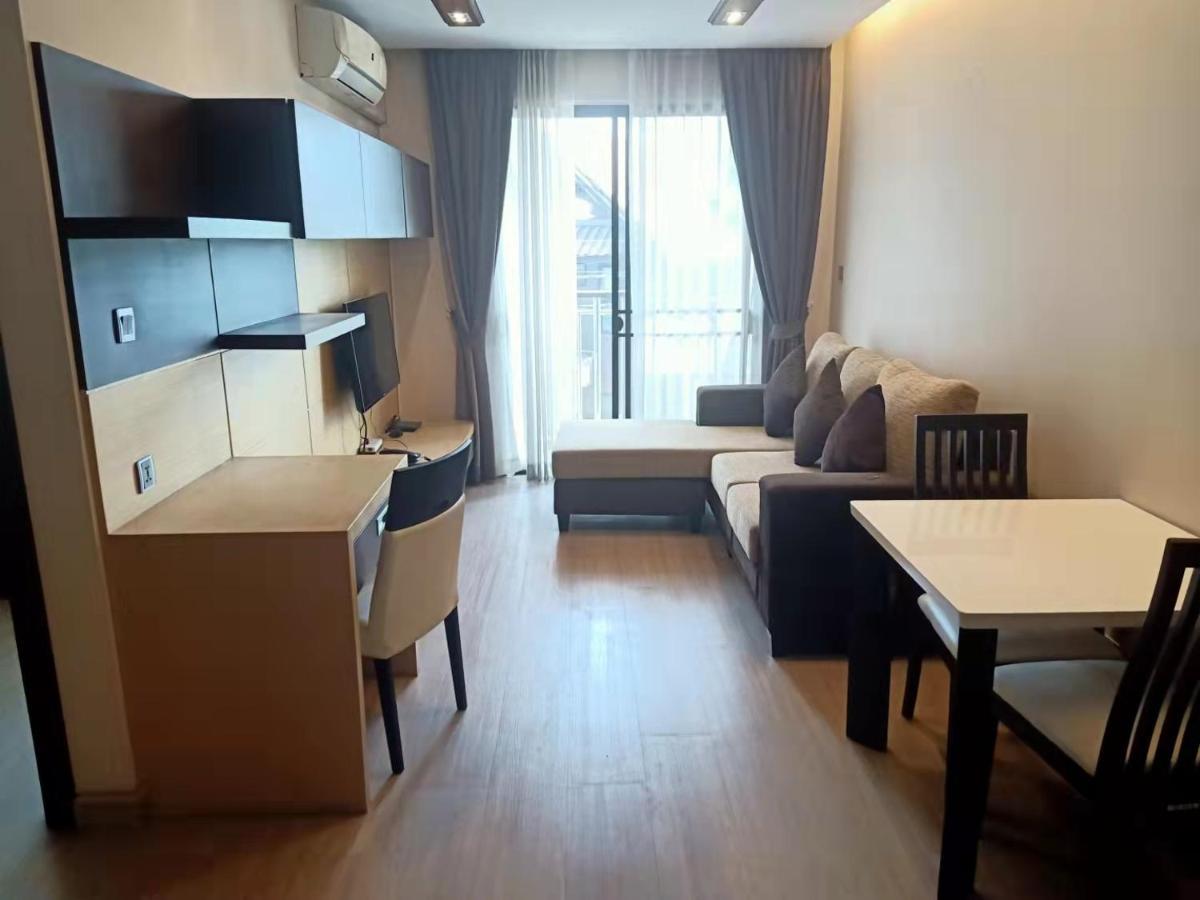 Freely Mind Pool Apartment Chiang Mai