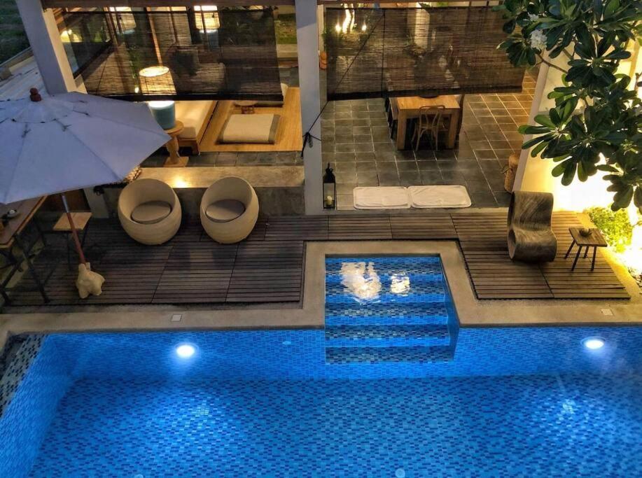 Chiangmai清迈 Cozy Pool 8rooms Villa Chiang Mai