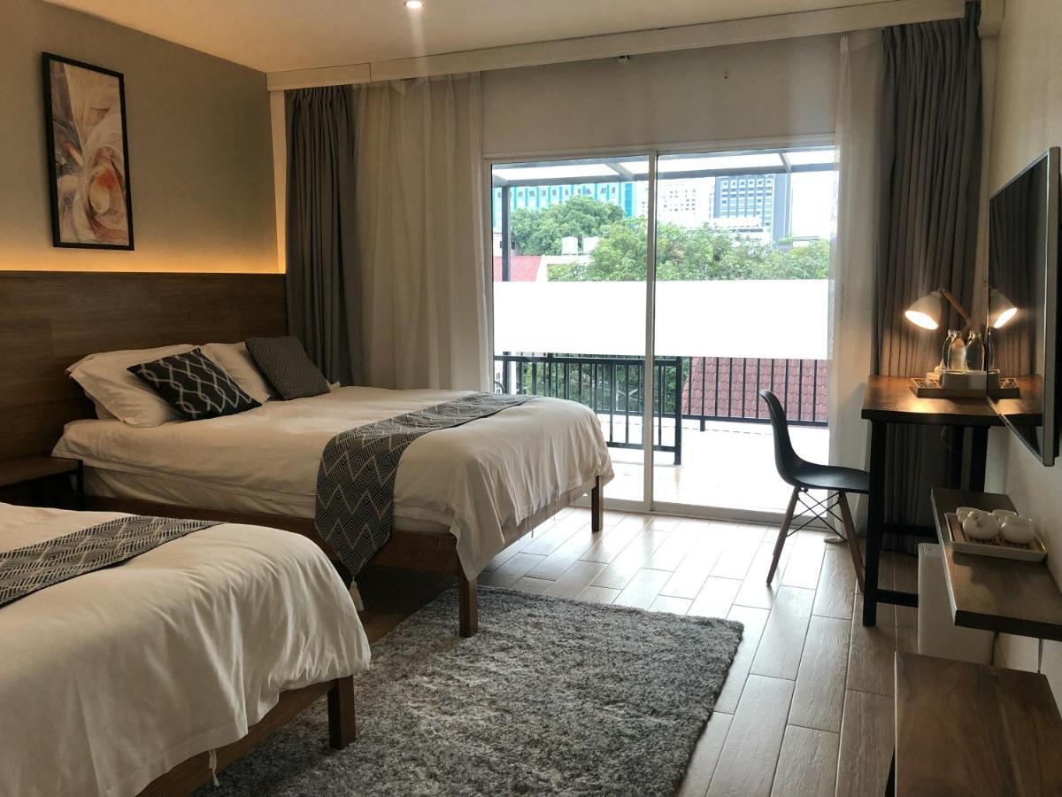 Hotel Celosia 3*