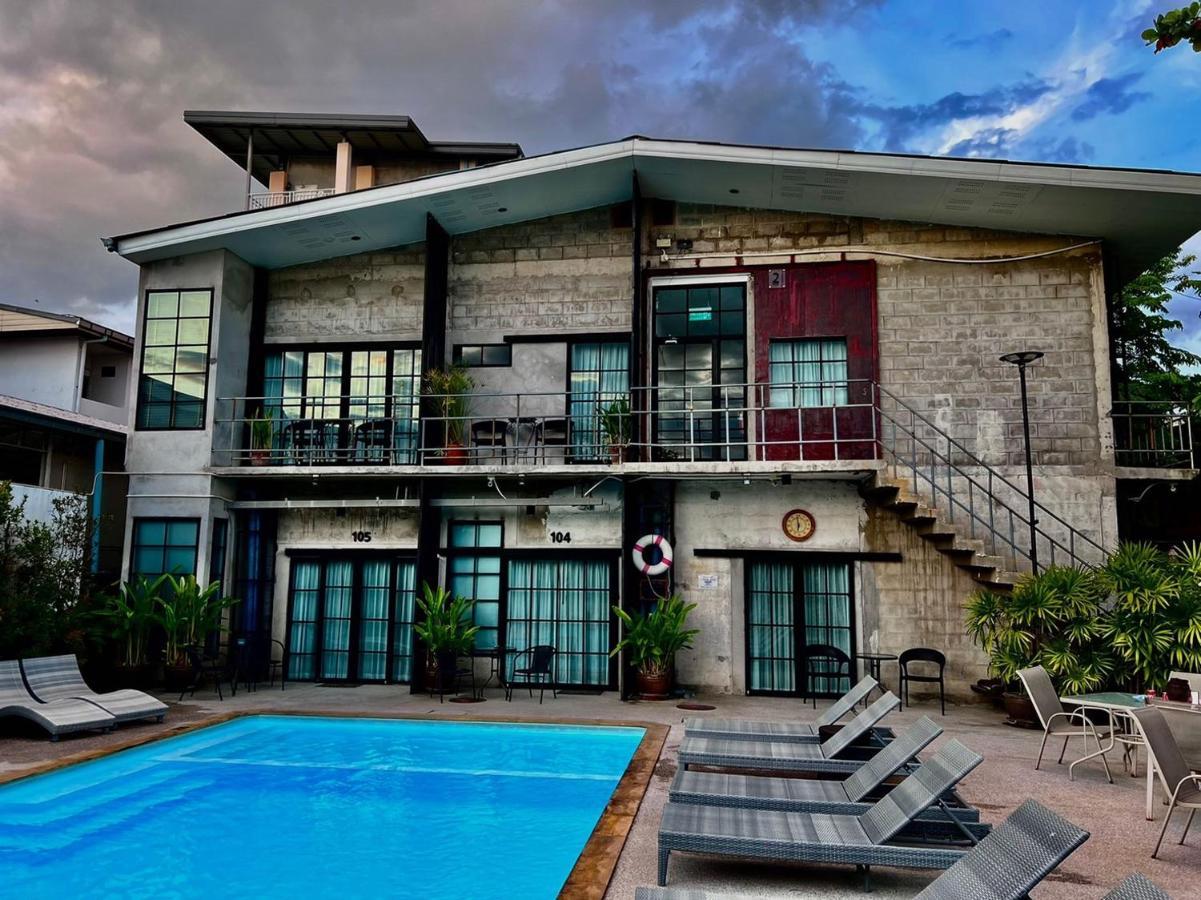 Hotel The Warehouse