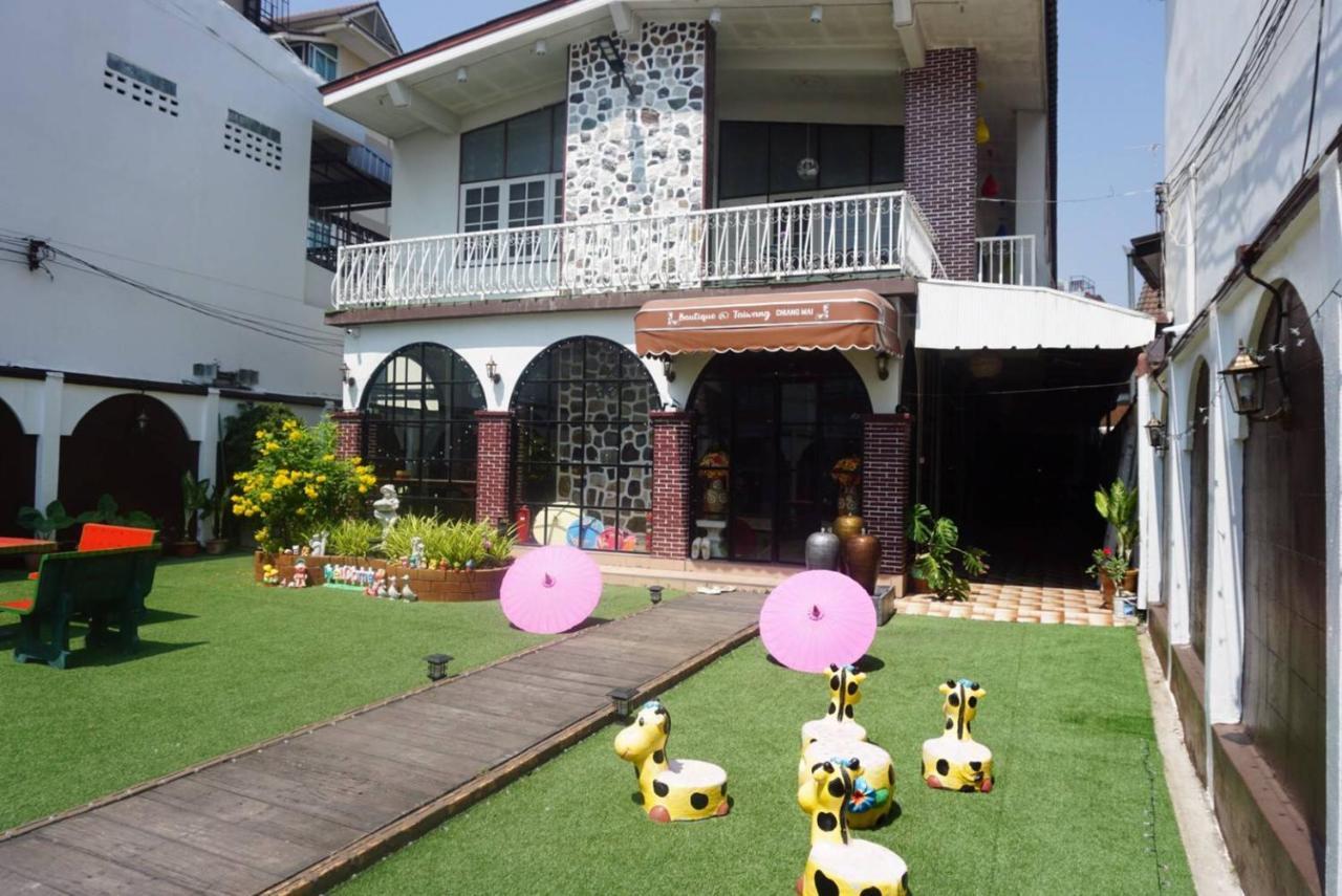 Boutique Taiwang Hostel Chiang Mai