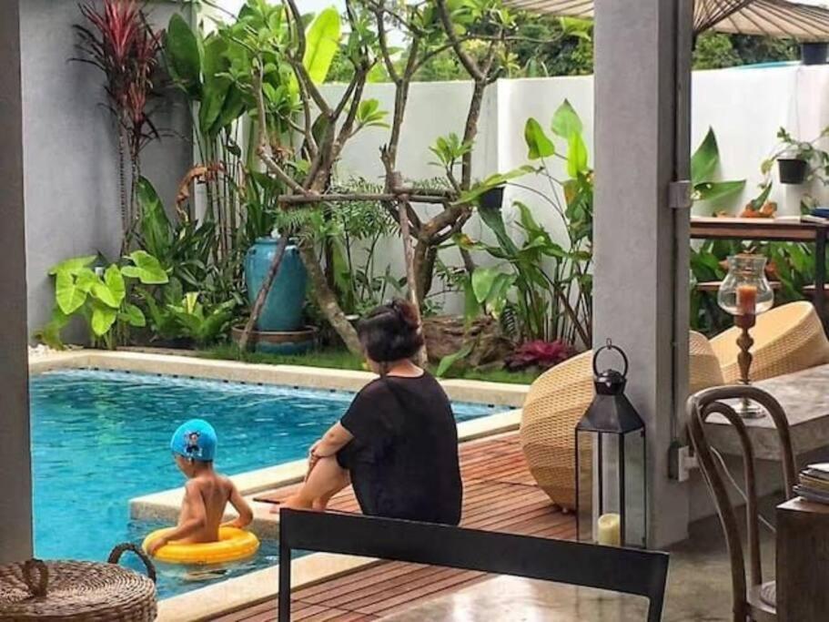 Chiangmai清迈 Cozy Pool 8rooms *