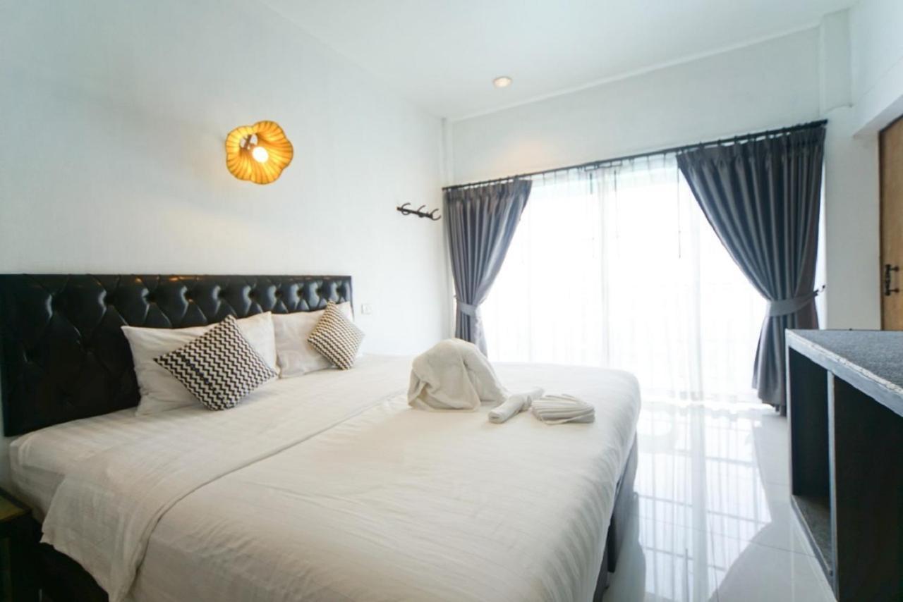 Hotel The Warehouse 3*