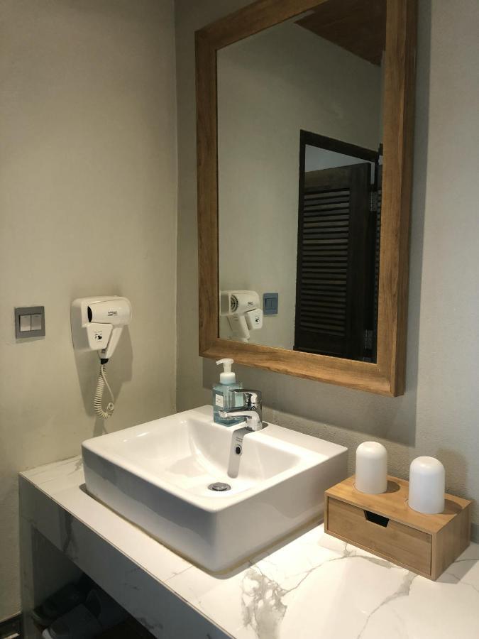 Hotel Celosia 3*