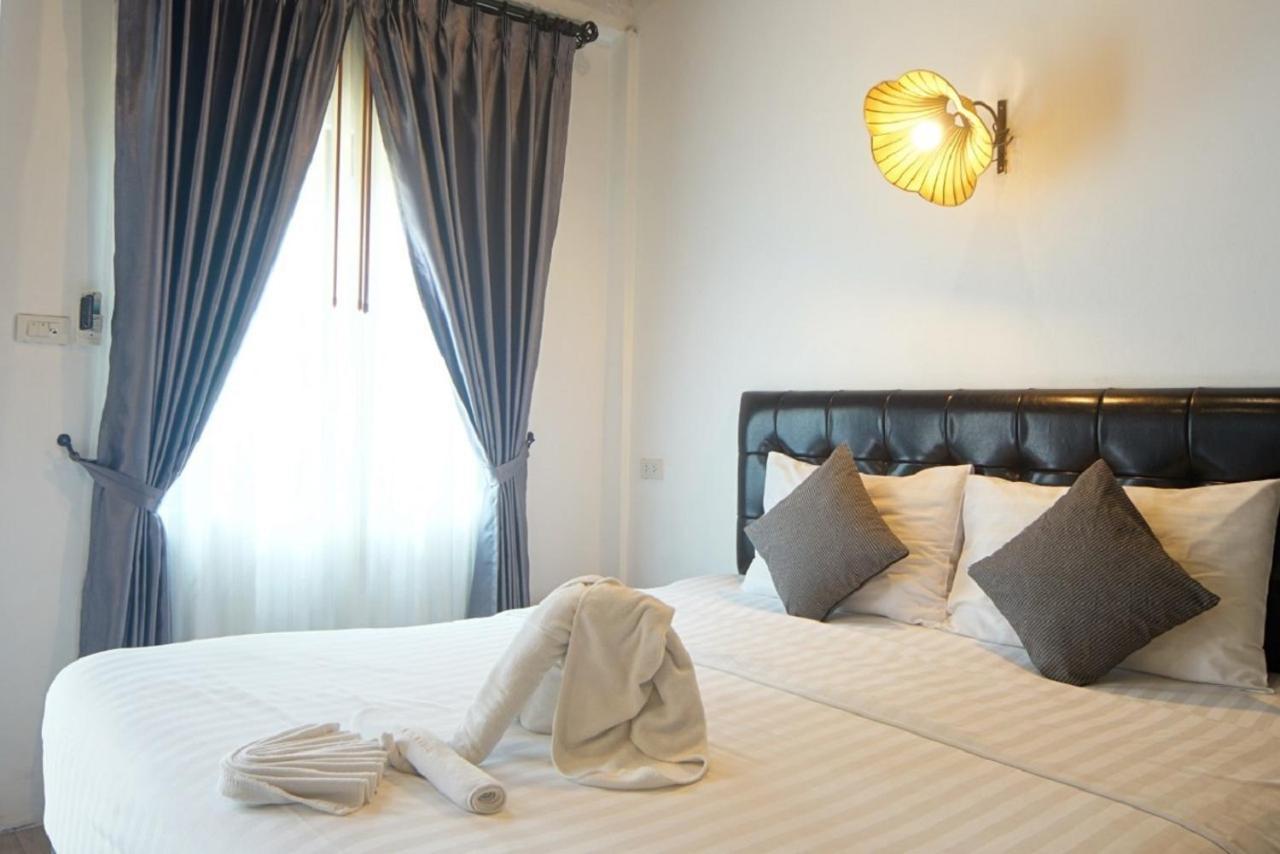 The Warehouse 3* Chiang Mai