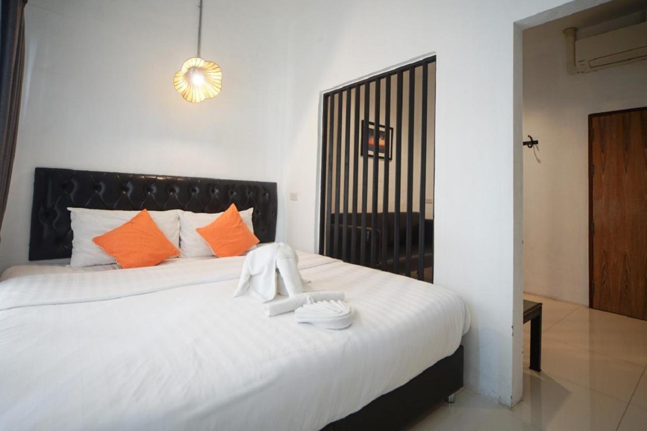 The Warehouse Hotel