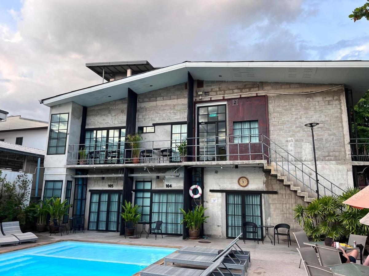 The Warehouse 3* Chiang Mai