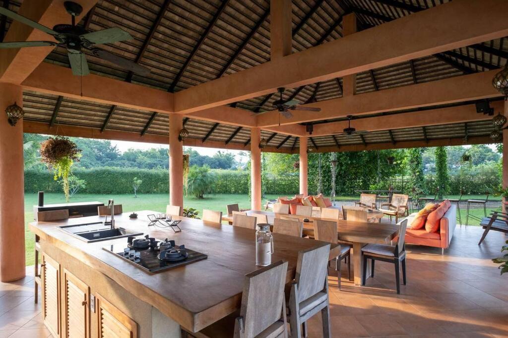 Chalala With Bio-pool & Sala! Villa Chiang Mai