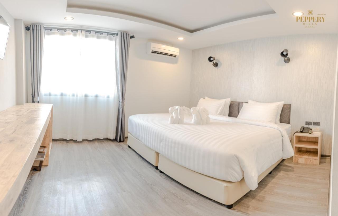 Peppy Hotel-pepperyhills Hotel
