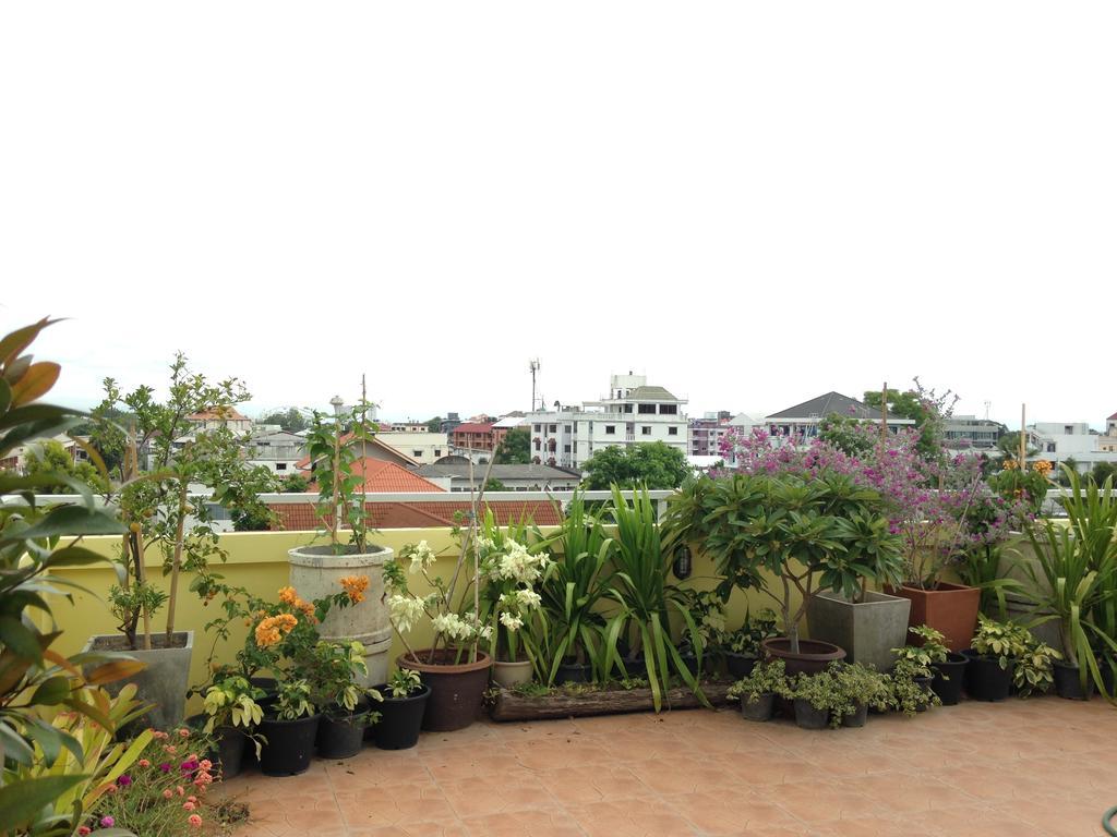 Chor Chang House
