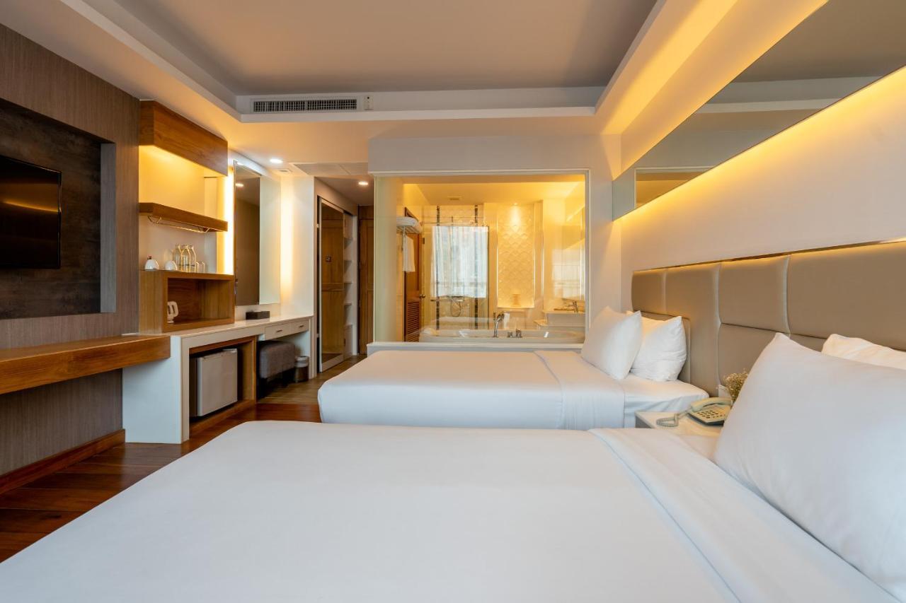Khum Phucome -sha Extra 4*