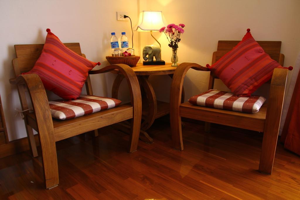 Guest house Rustic River Boutique