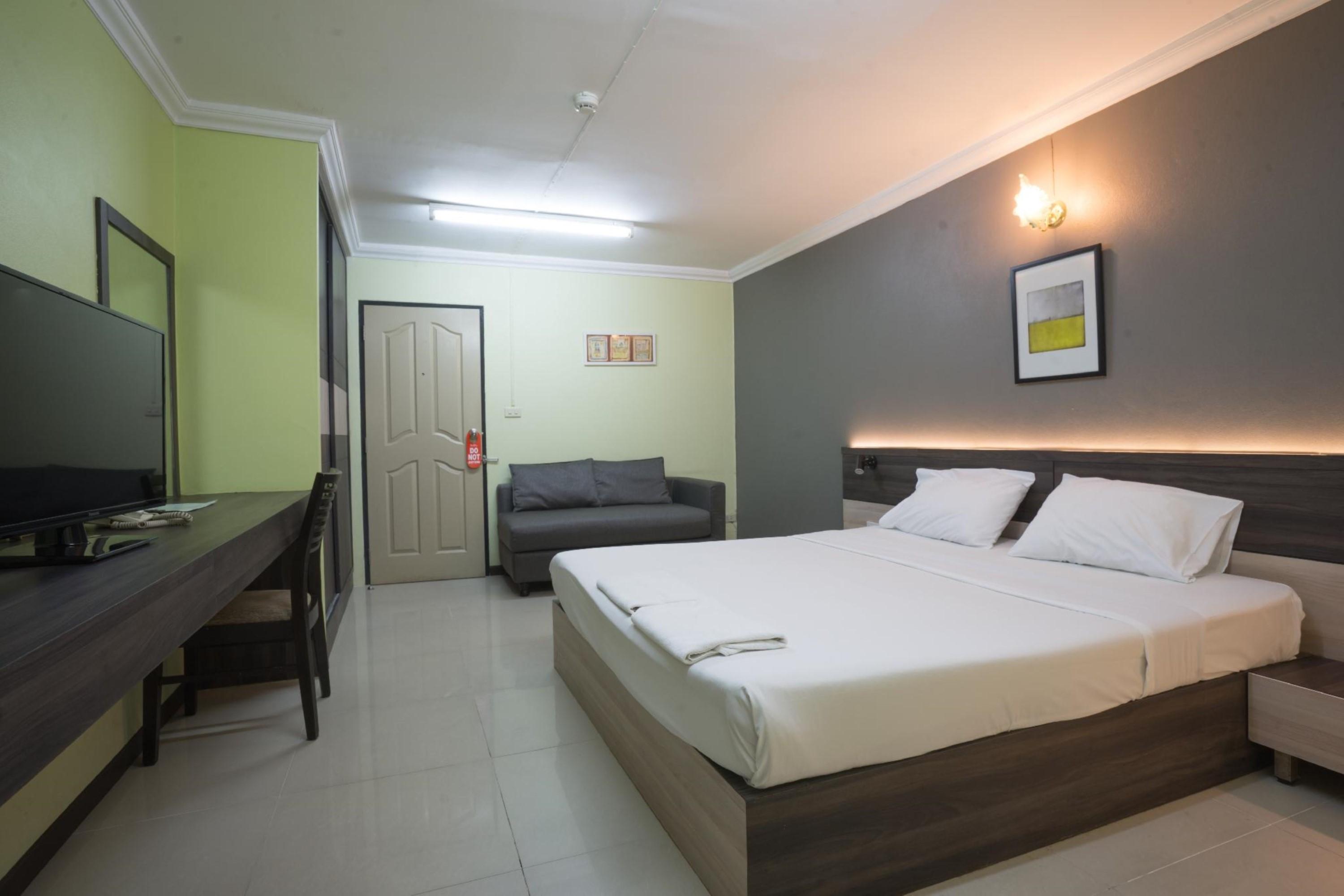 Aparthotel Smith 2*