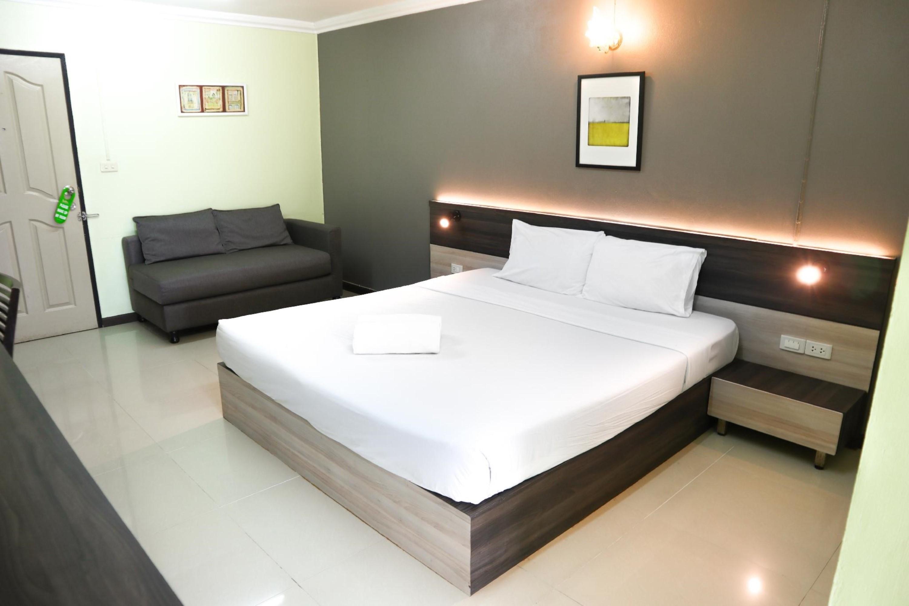 Smith Aparthotel Chiang Mai