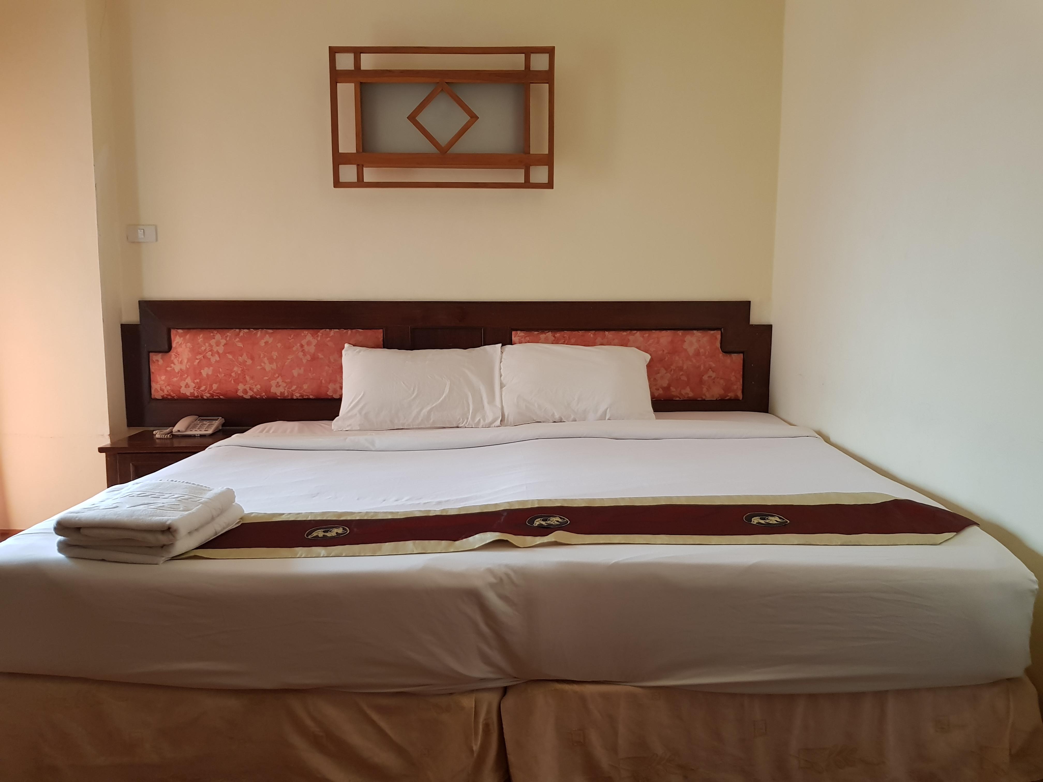 Pangviman Place Resotel Sha Hotel