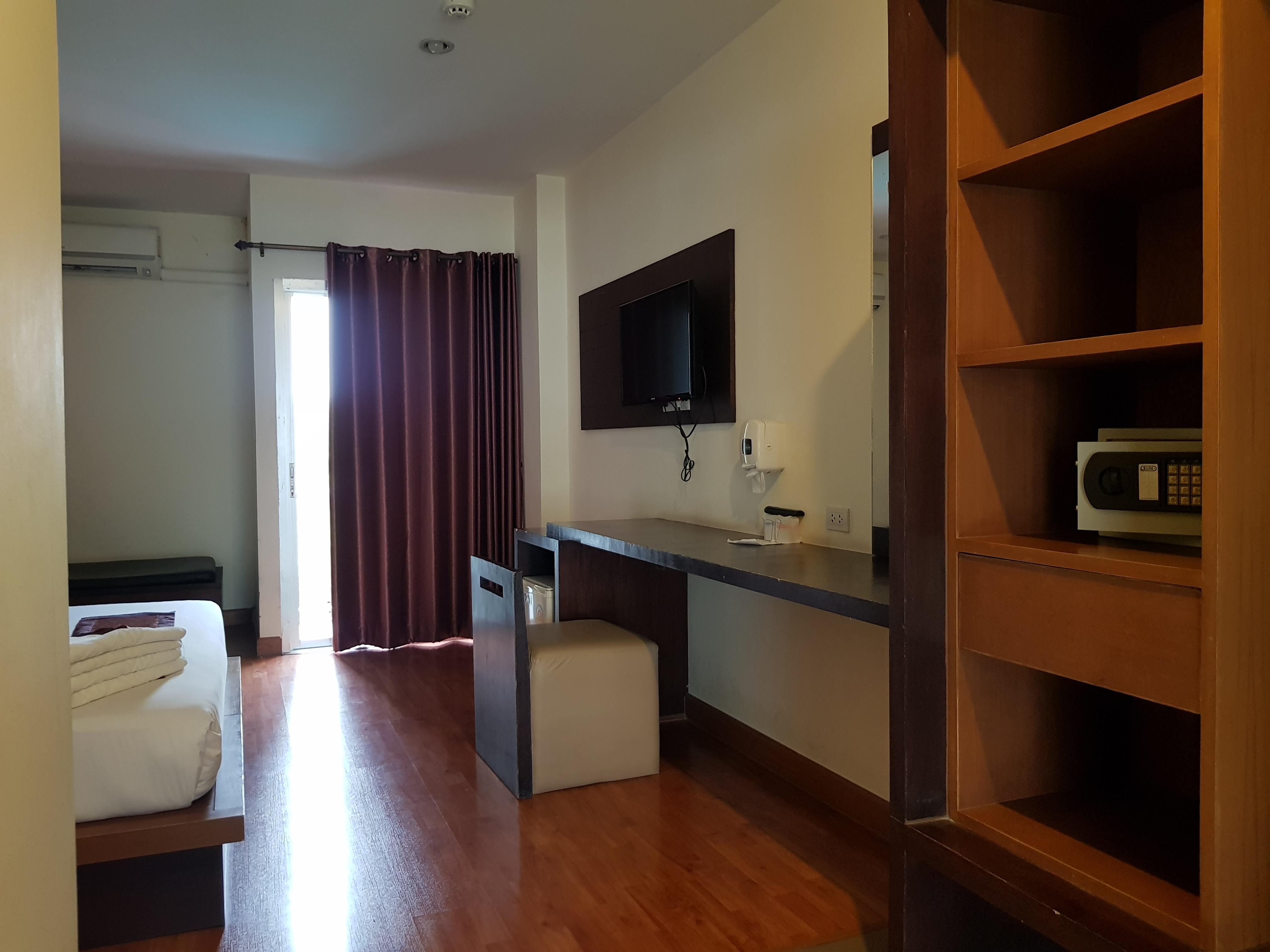 Pangviman Place Resotel Sha Hotel 3*