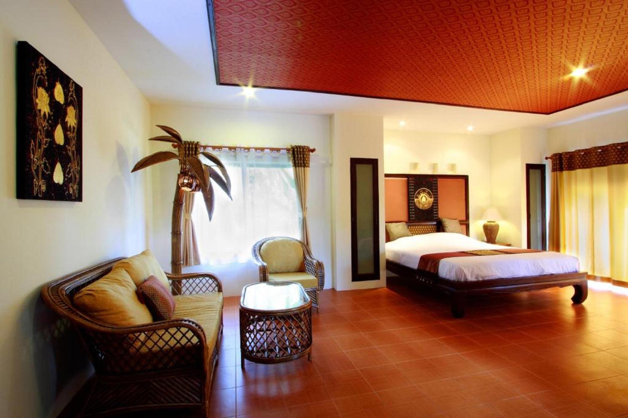 Suansawan Resort 4*