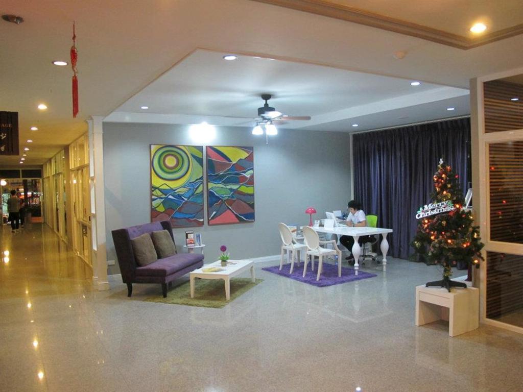 Hotel Baiyoke Ciao 3*