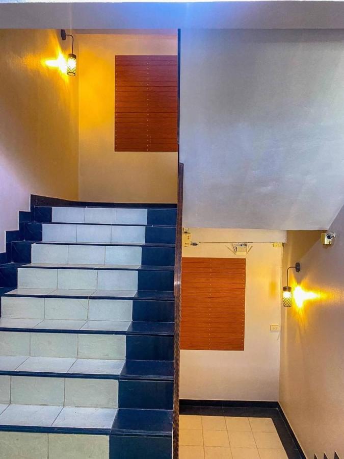 Tjr Boutique Hotel *
