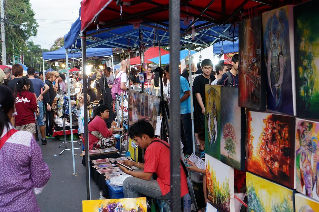 Walking Street - Sha Extra 2* Chiang Mai