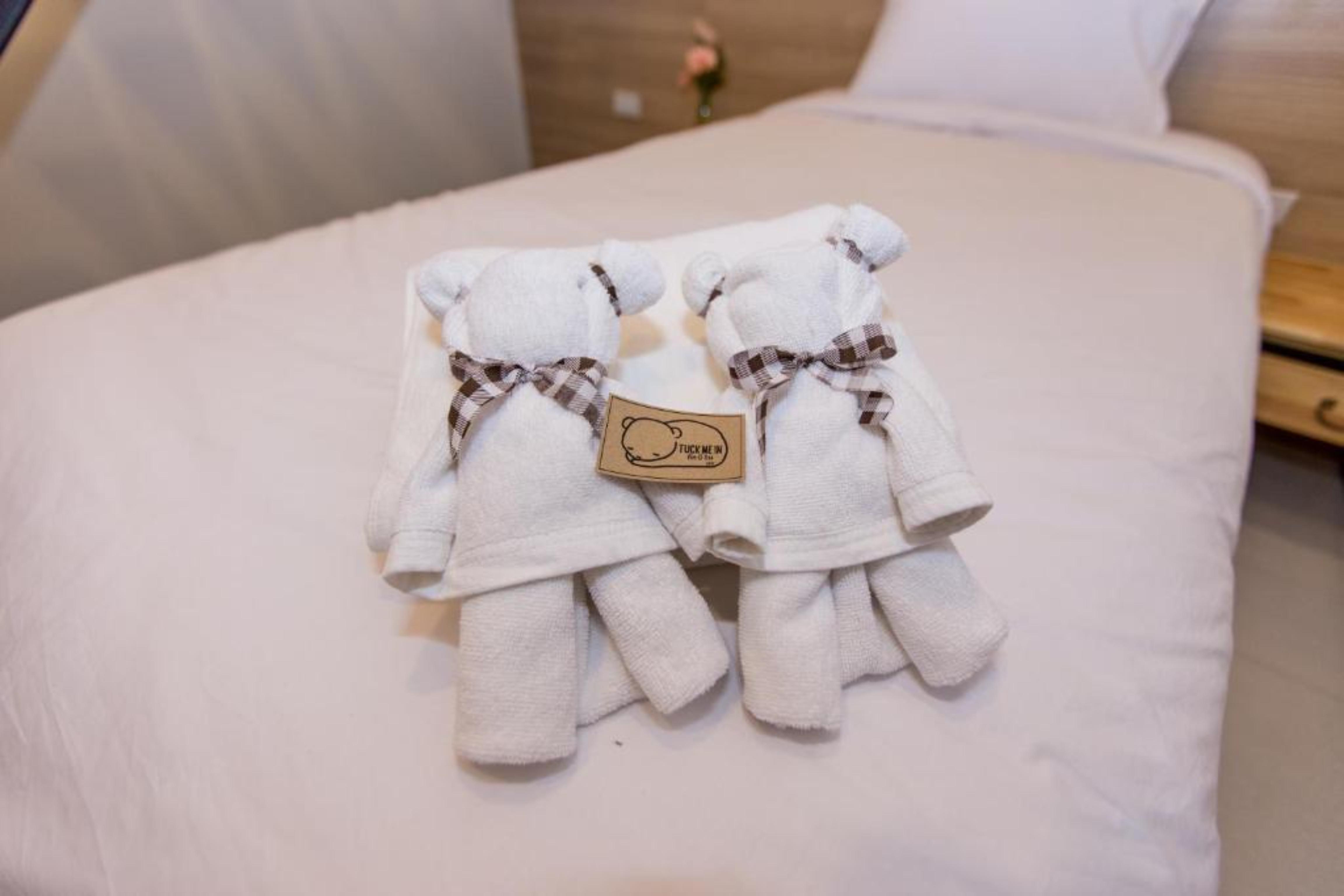 Hotel Tuck Me In